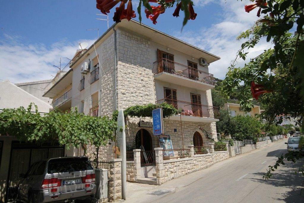 Apartment Kate Podgora Exterior foto